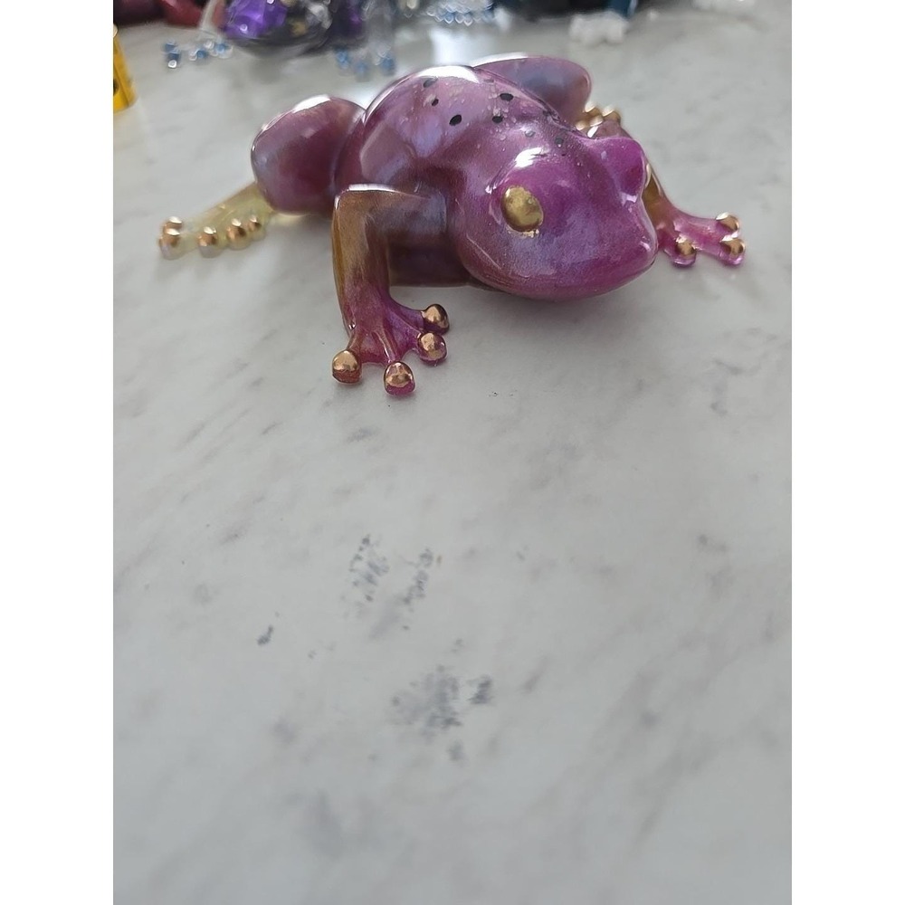 Purple Resin Frog Home Decor Figure Handmade 713 - Picture 6 of 7